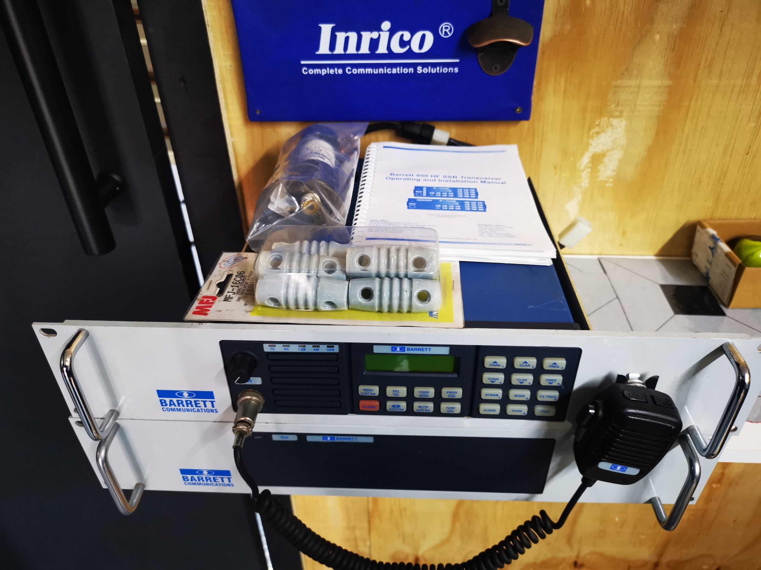 Barrett 950 HF SSB Transceiver